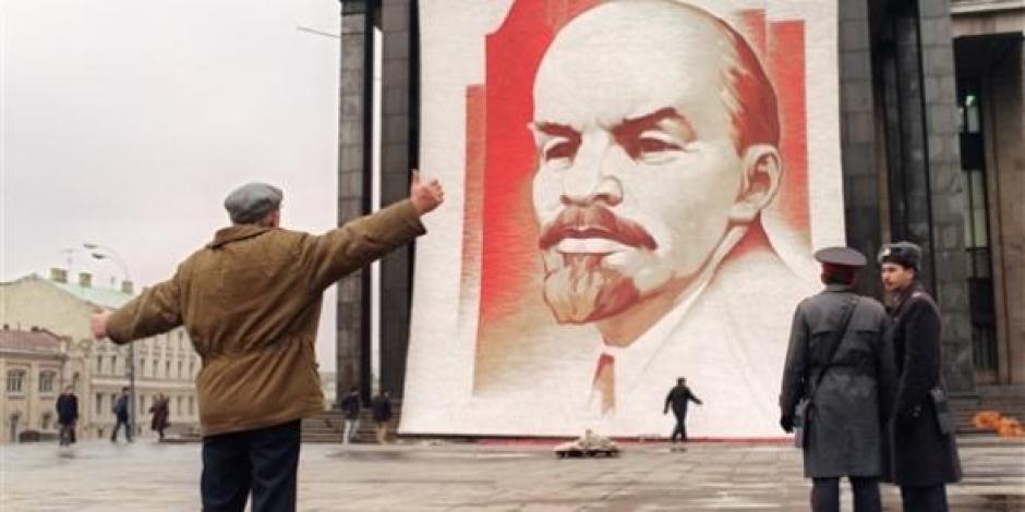 Bonjour Lénine, pas bye bye !